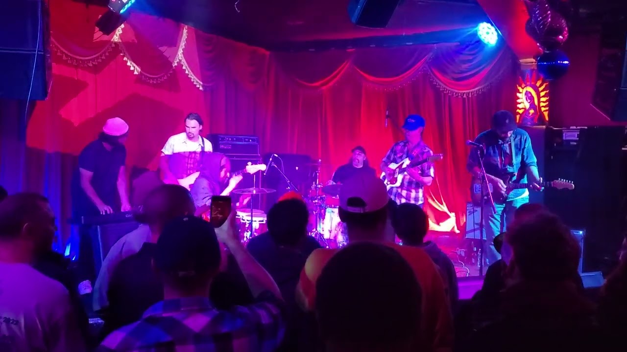 Tommy Guerrero , Ray Barbee , Money Mark , Matt Rodriguez , Josh Lippi , Louie Salami Live jam