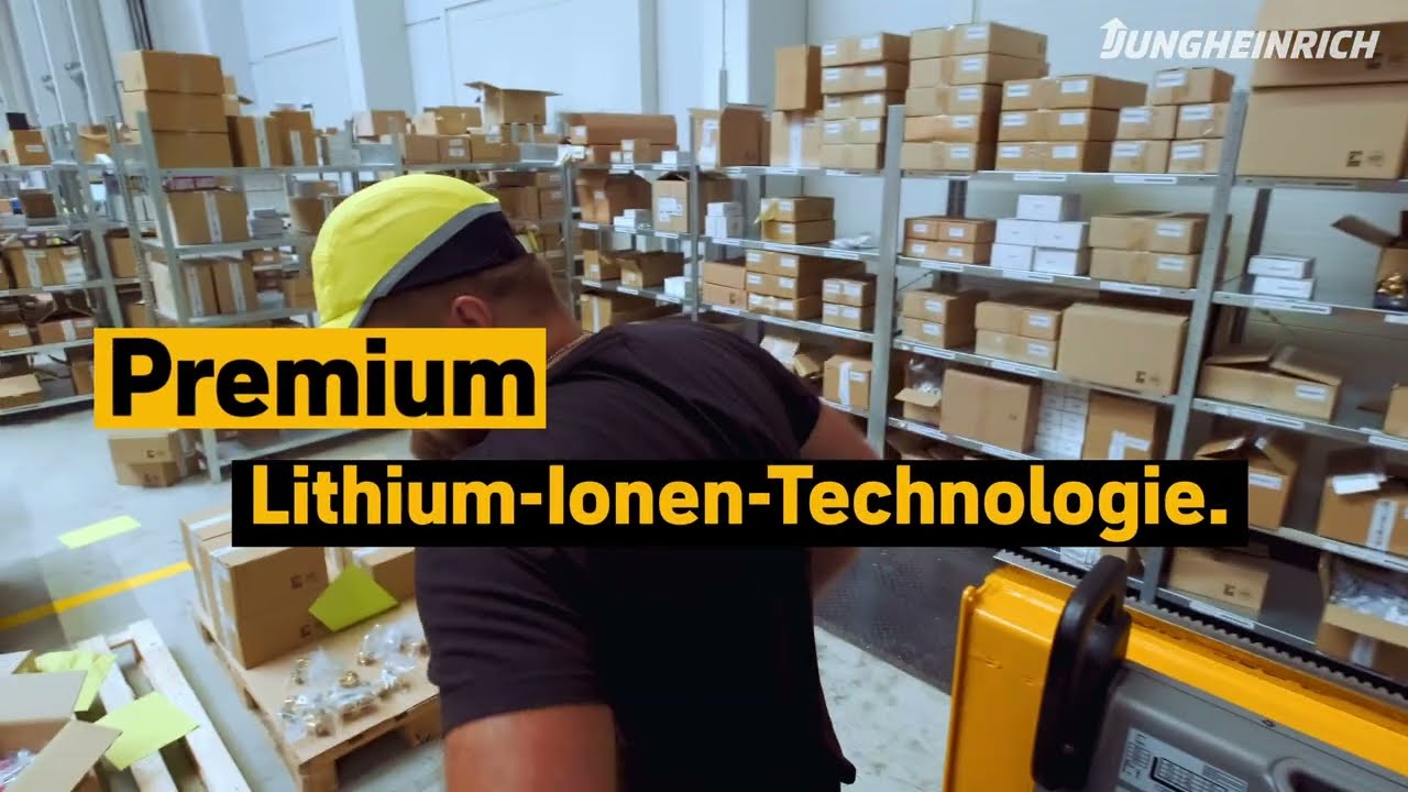 Maximale Effizienz im Lager: Jungheinrich EFX Baureihe 4 im kombinierten Einsatz.