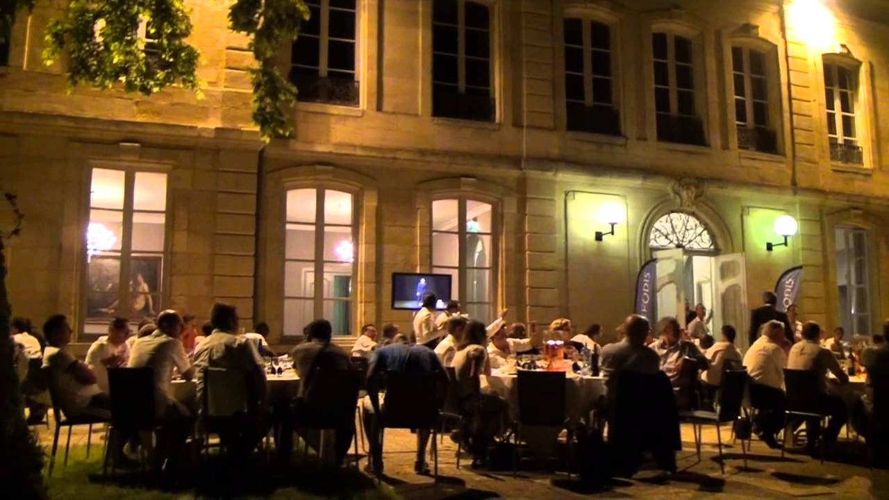LUNA GINESTET, CHATEAU DU HAILLAN 2