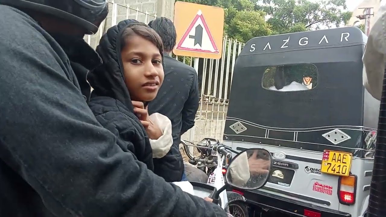 National Medical center to Akhtar colony signal road tour | Karachi road tour 
