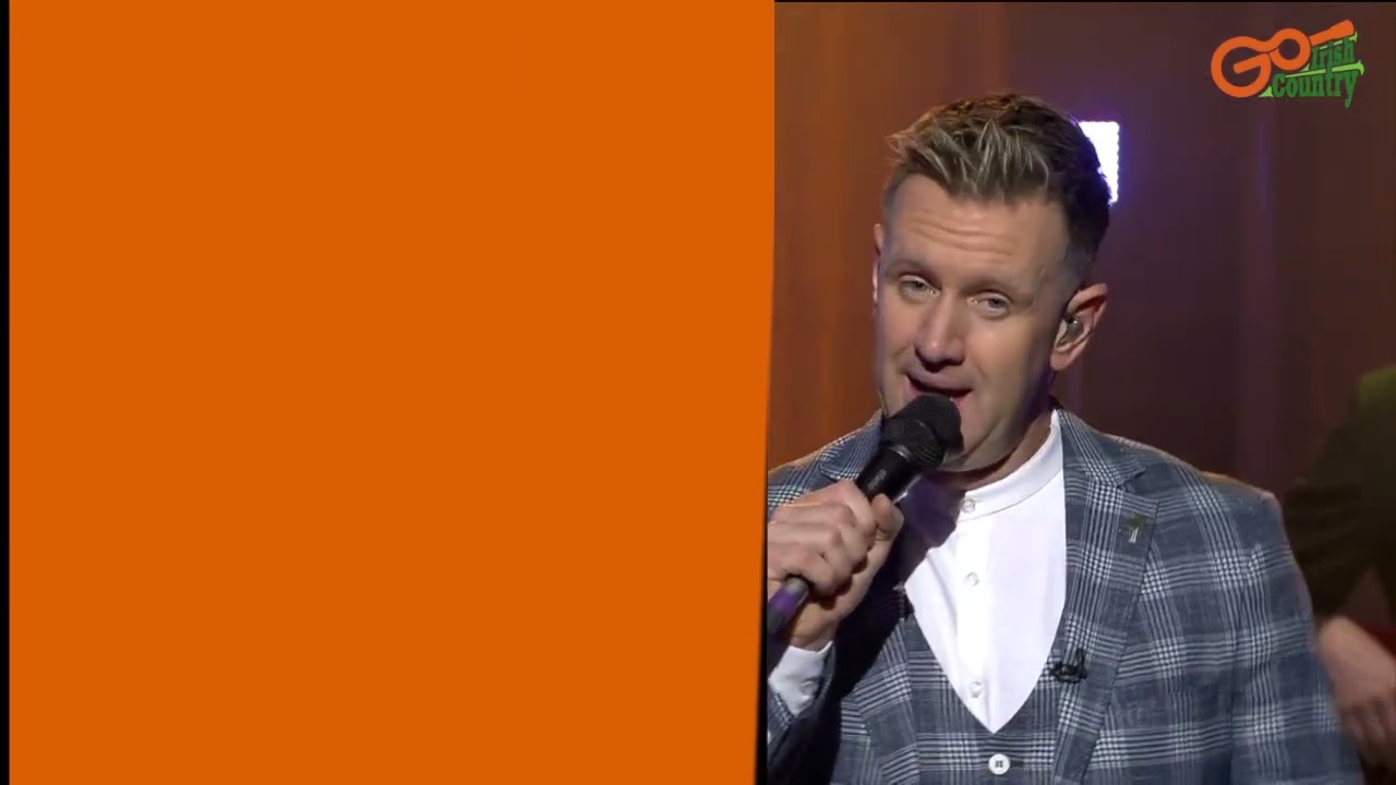 Mike Denver with a Classic Country Medley  with Lyrics