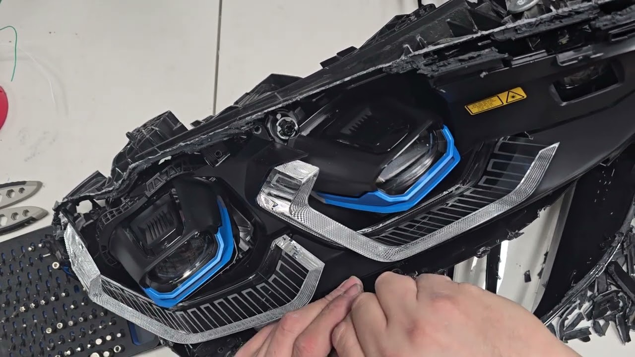 BMW laser headlight teardown (ASMR version, rainy day background)