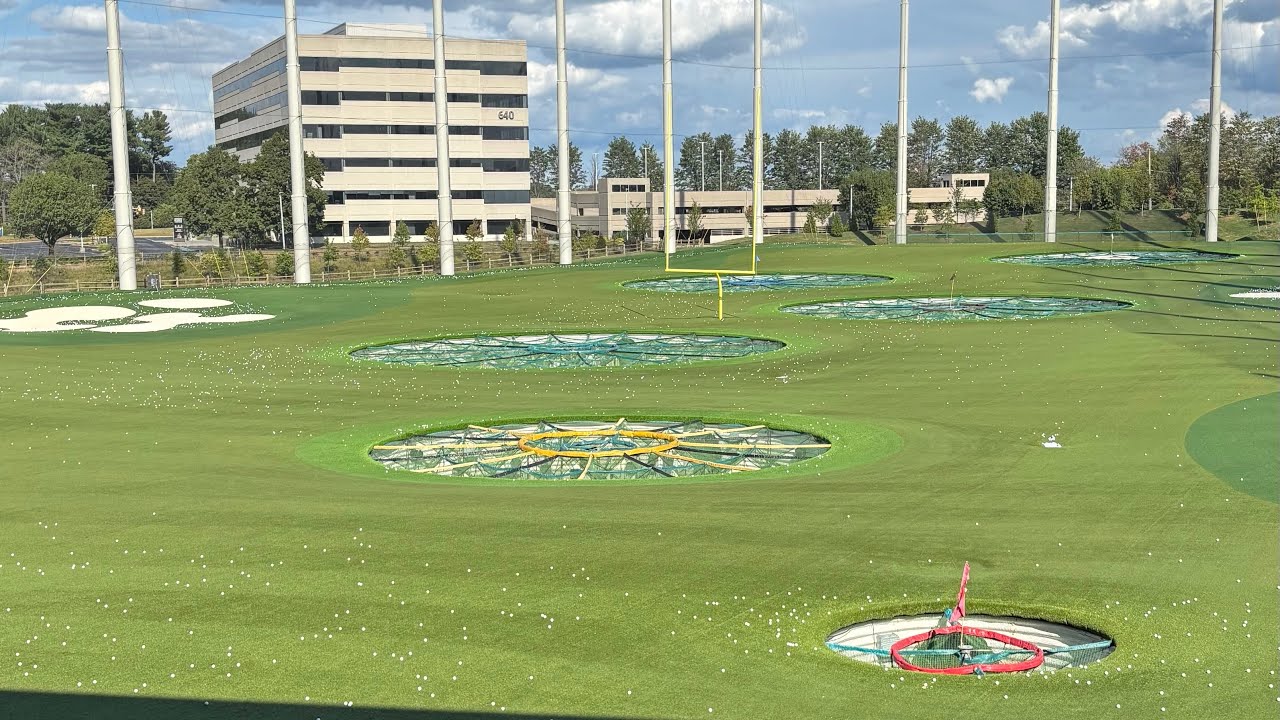 First Time at TopGolf! 