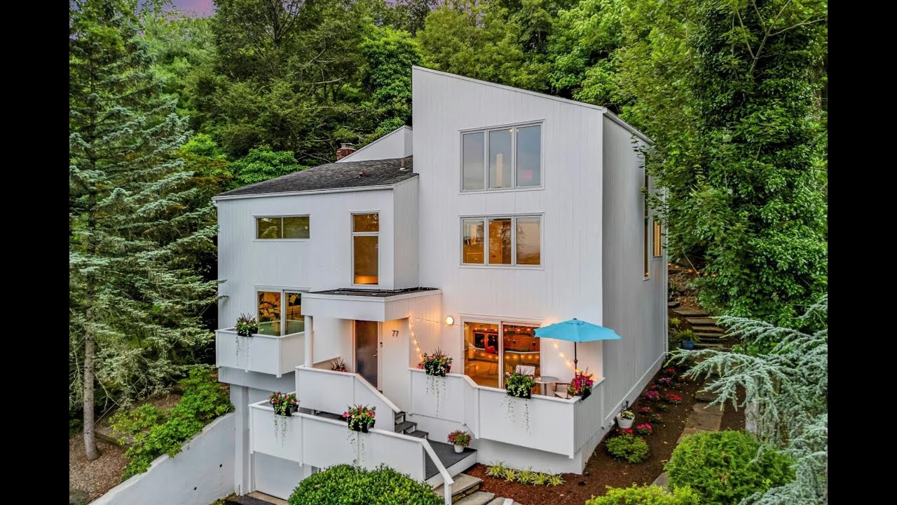 Modern Maplewood, NJ Home with NYC Views | Prominent Properties Sotheby's International Realty