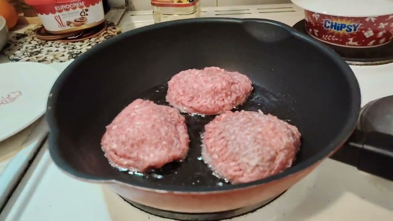 Punjena pljeskavica @dzonikuvazavas 