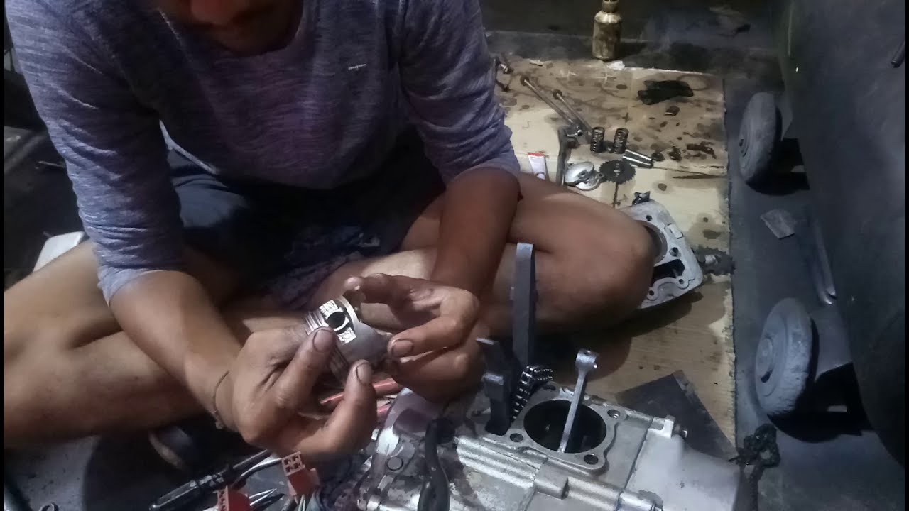 Bajaj boxer full engine fitting part 7