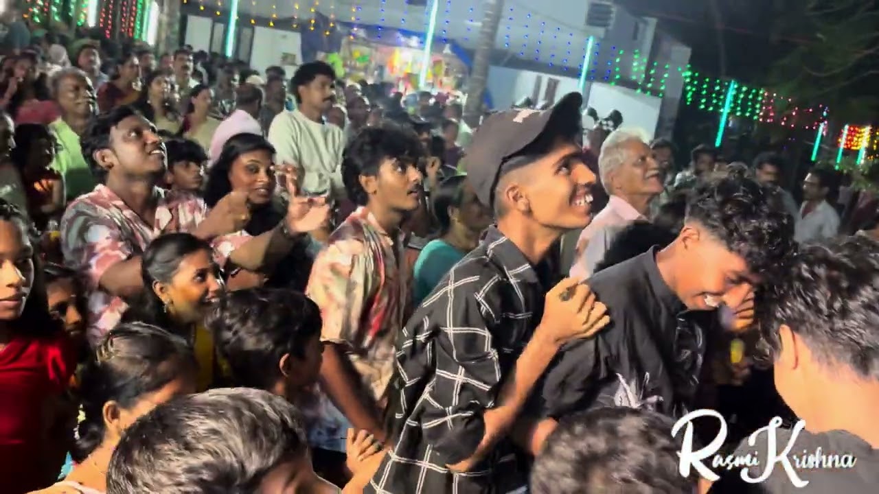 ഹനുമാൻ സ്വാമിയെ മരം കേറ്റം ആരും പഠിപ്പിക്കണ്ട നേരേ മുകളിലോട്ട്