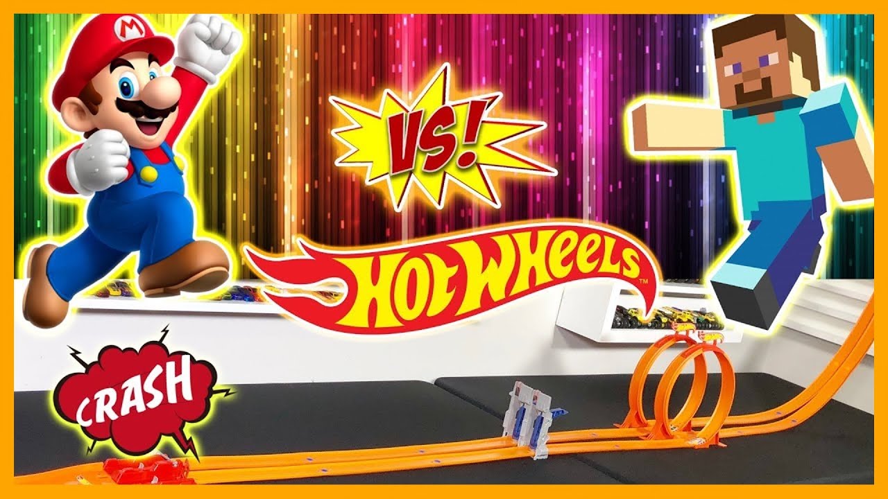 HOT WHEELS SUPER MARIO vs MINECRAFT LOOP BOOST CRASH CHAMPIONSHIP