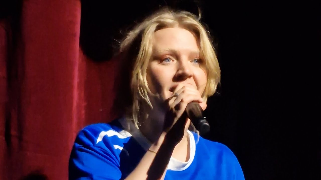 Self Esteem - Deep Blue Okay (full) - Live London 19/4/25 Duke of York Theatre