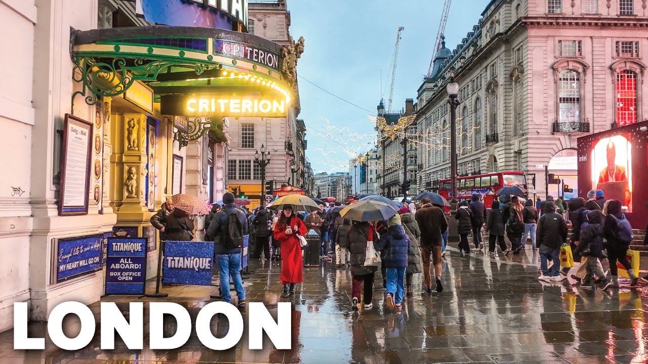 Real London in November: Rain, Crowds & Street Life | LONDON Walking Tour |4K|