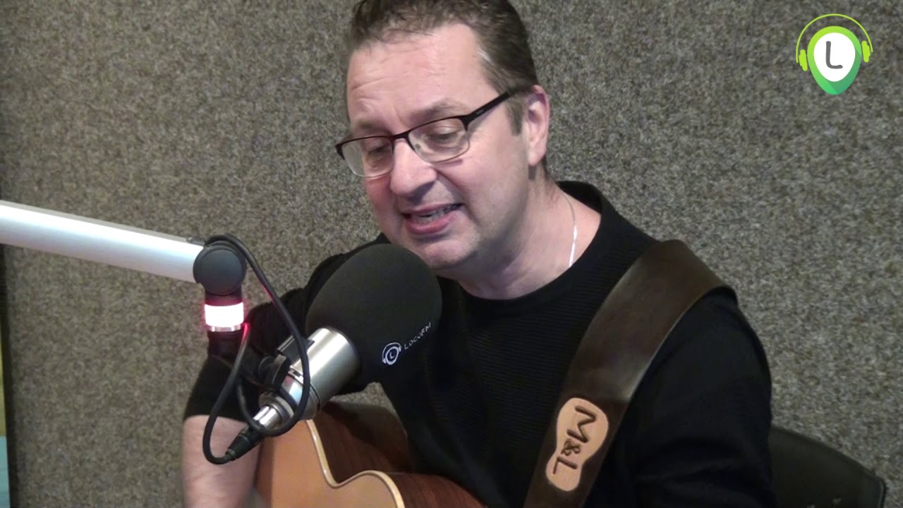 Marcel Zimmer - Laat je licht maar schijnen (Live op LocoFM)