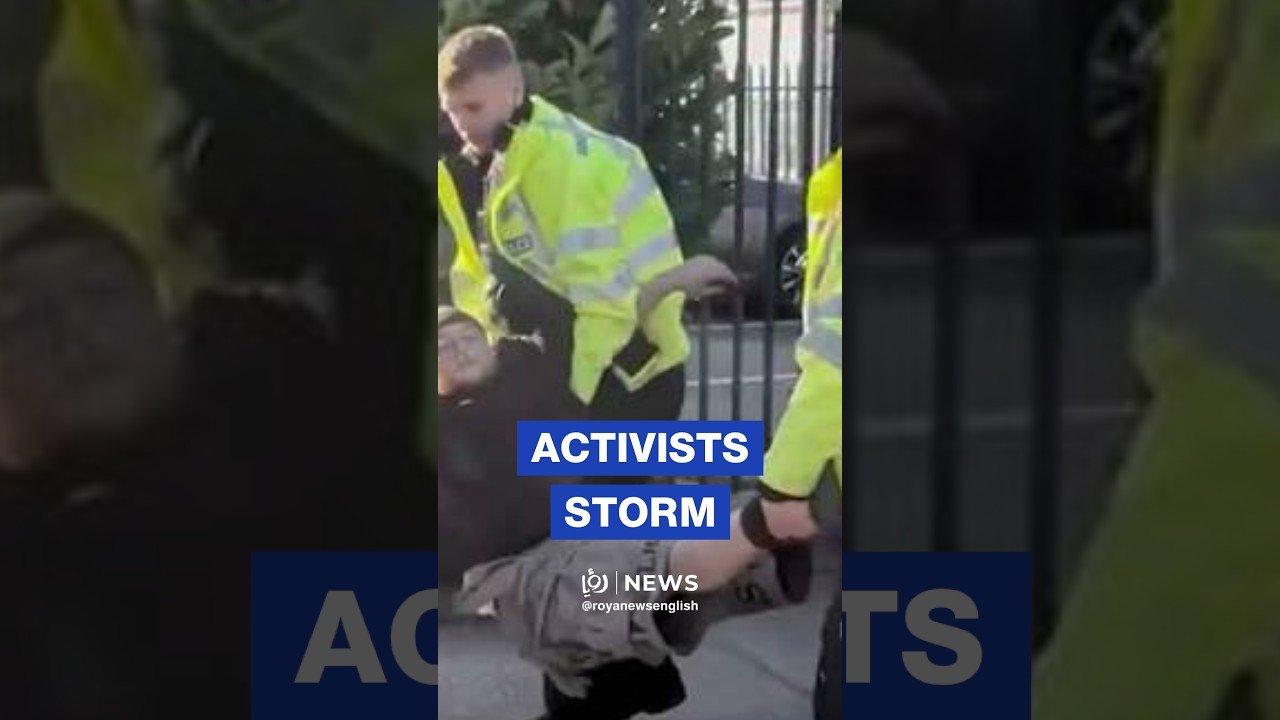 🇮🇱🇵🇸 Police arrest activists after breaking into &lsquo;Israeli&rsquo; supplier