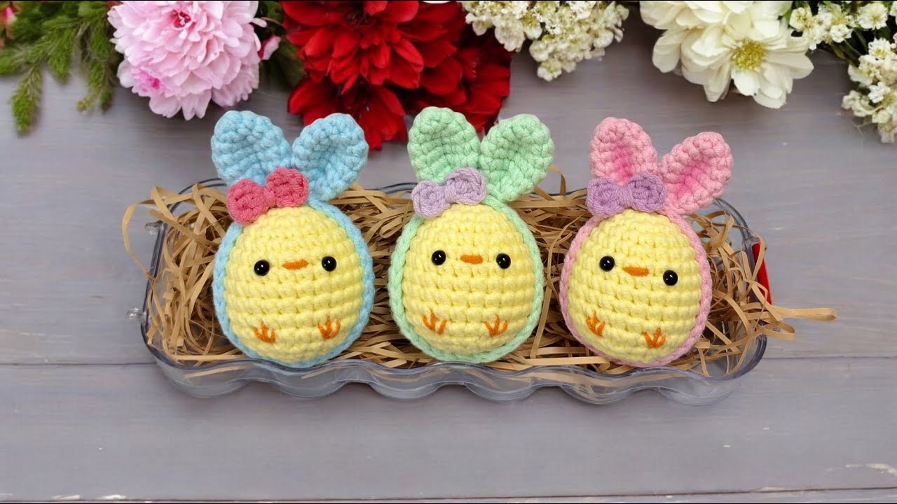 Super Easy & Cute Easter Crochet Gift Ideas - Crochet A Chick In Easter Egg & Bunny Ears