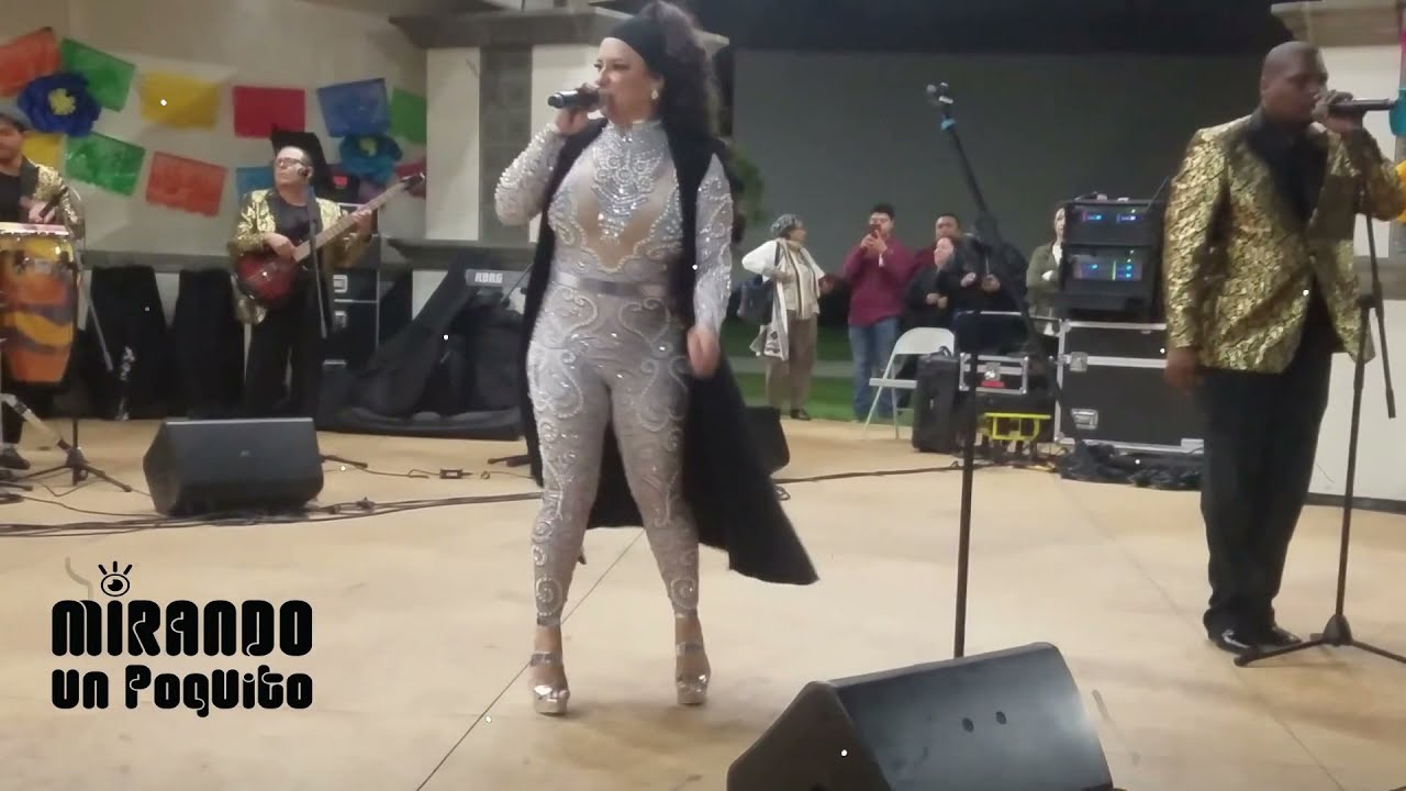 Vilma Diaz la diva de la cumbia con la  original sonora dinamita