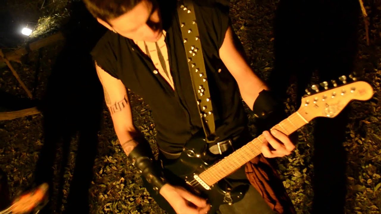 Barloventos - La leyenda del Lobo y la Luna (Videoclip Oficial)