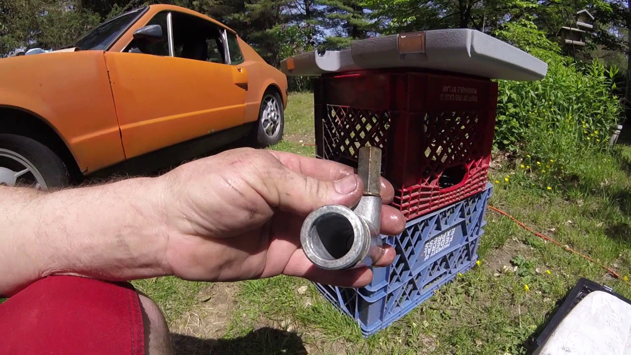 Saving A Saab Sports Car's Clutch Slave Cylinder, Clean And Hone!