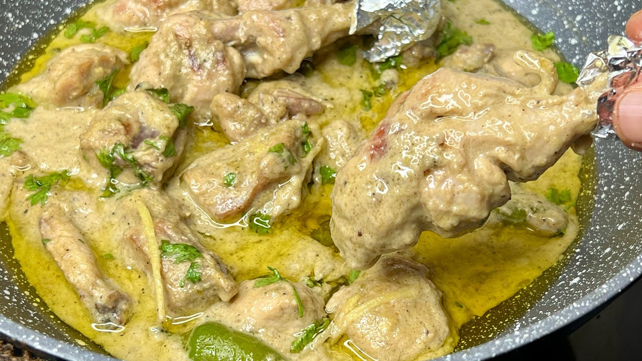The BEST Party Special - WHITE CHICKEN KARAHI With Silky Soft Gravy