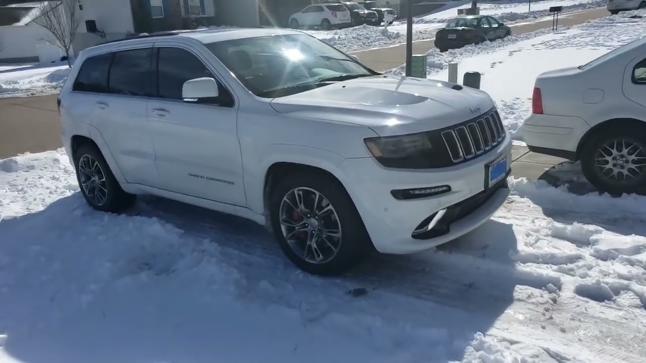 Nitto NT420V tire review on SRT Grand Cherokee