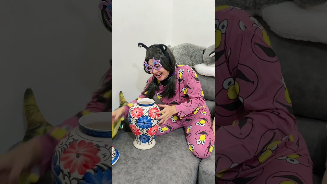 MENGGEMA | NURA_KOMEDI