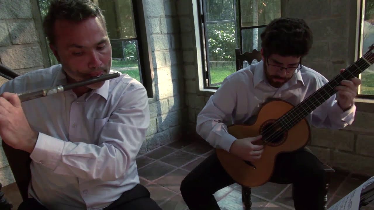 Carulli - Petit Duo en Re mayor, Opus 191 n° 1 - Dúo Cor dos Ventos