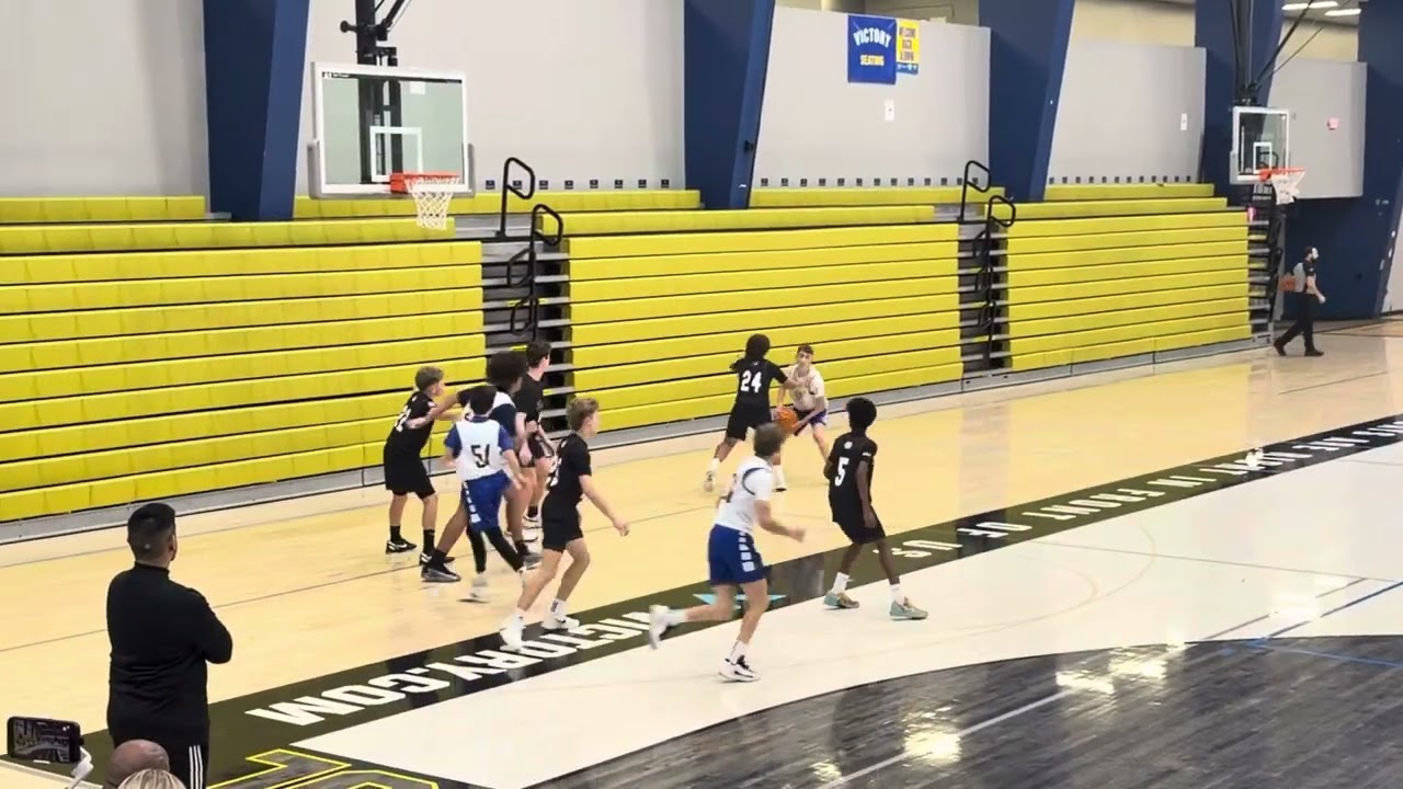 Victory Christian vs. Holland Hall