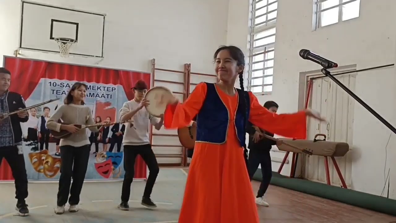 10-sanli mektep teatr jamaati Jaģimpazlar koncerti Aq terek MPJ