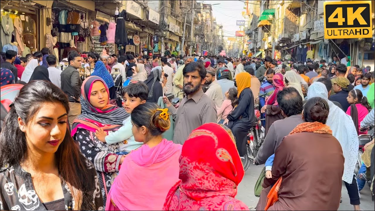 Exploring Mostly Crowded Streets of Lahore in 4K | Lahore&rsquo;s Walking Tour of Bustling Streets