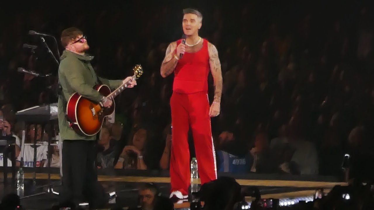 Robbie Williams - Better Man [Acoustic Version] (Live at Olympiastadion M&uuml;nchen - 26.07.2025)