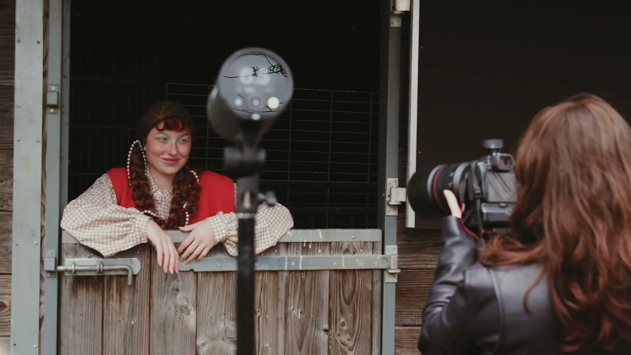Profoto A2 Connect Kit with Evely Duis