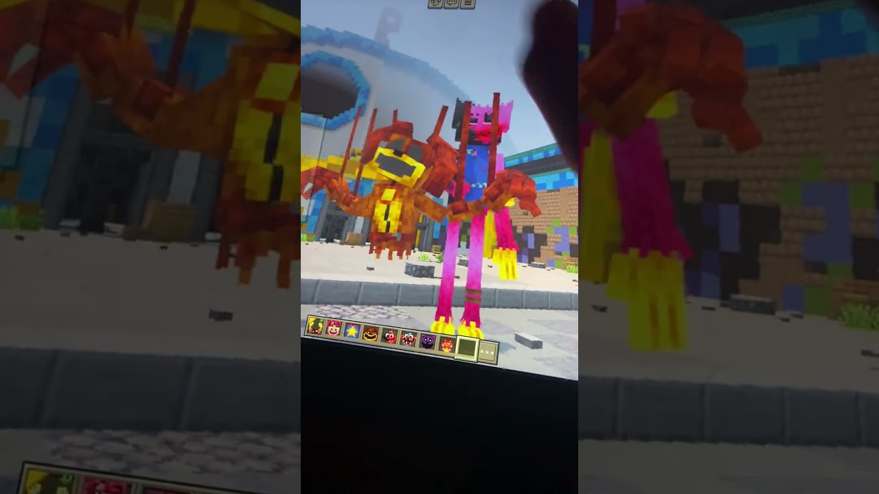 Playing the Poppy Playtime mod ￼