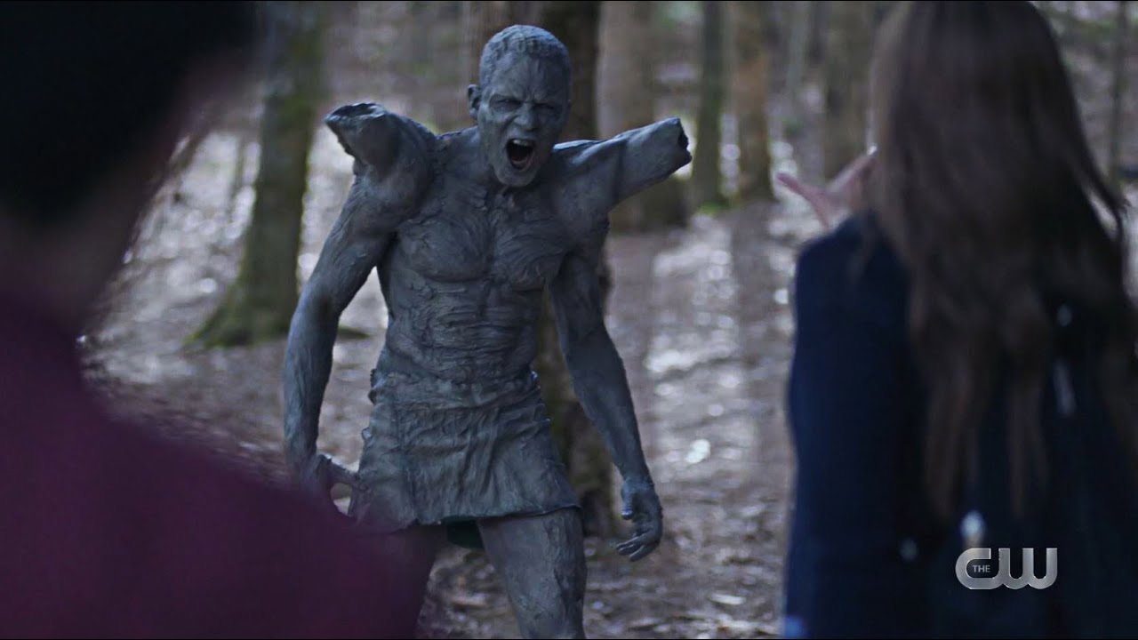 Hope & Landon Vs Malivore's Vessel FULL Fight - Legacies 3x13 