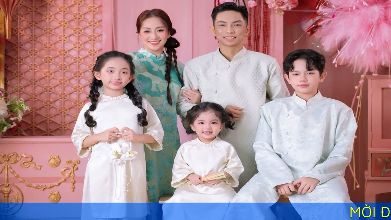 Ngỡ ngàng với diện mạo Kubi nhà Khánh Thi - Phan Hiển: Ngày nào còn bé xíu, nay đã ra dáng nam thần