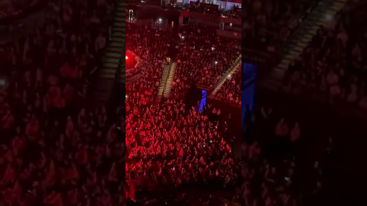 NEW WWE intro for fans at Live Events! #wrestling #wrestlemania41 #wweraw