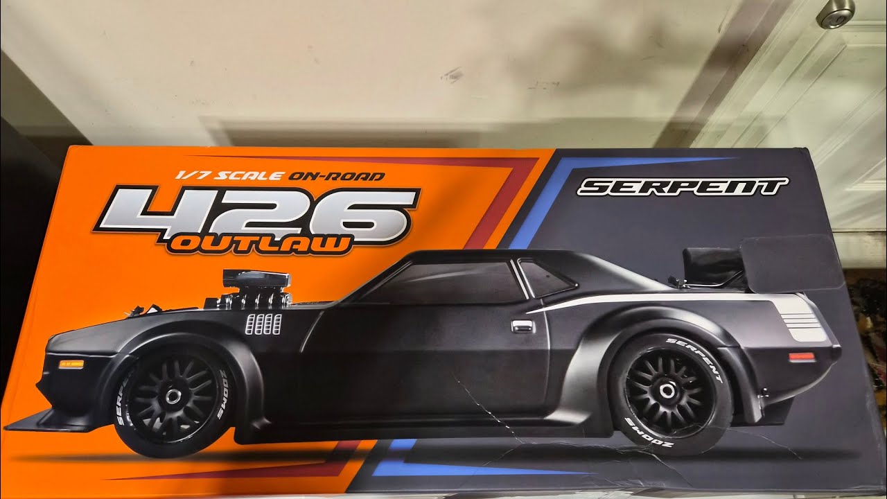 Первая в мире распаковка Serpent 426 Outlaw в масштабе 1/7 на YouTube