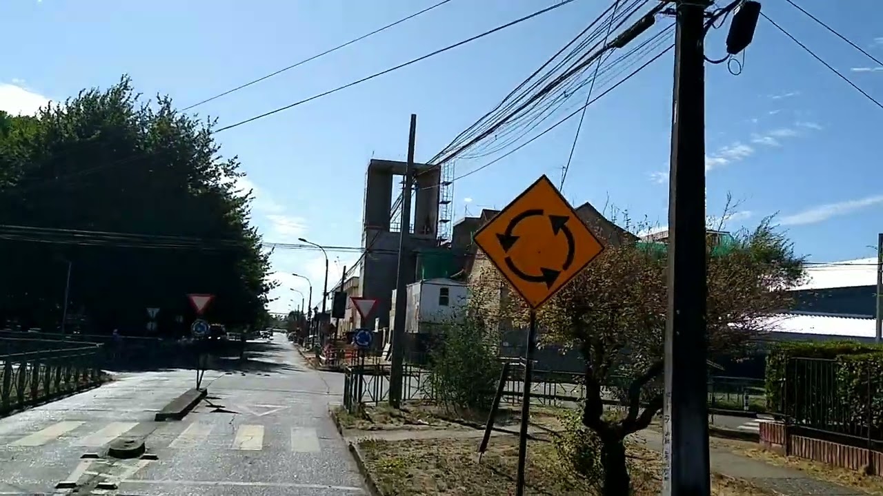 Pitrufquén IX Región de la Araucanía Chile y sus calles céntricas.2022.