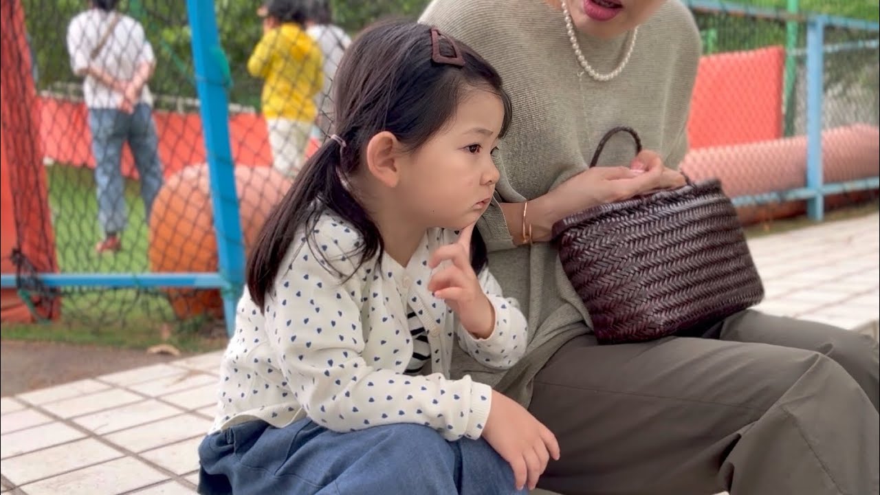 도아한테 말 안하고 무서운(?) 놀이기구 태웠는데 …