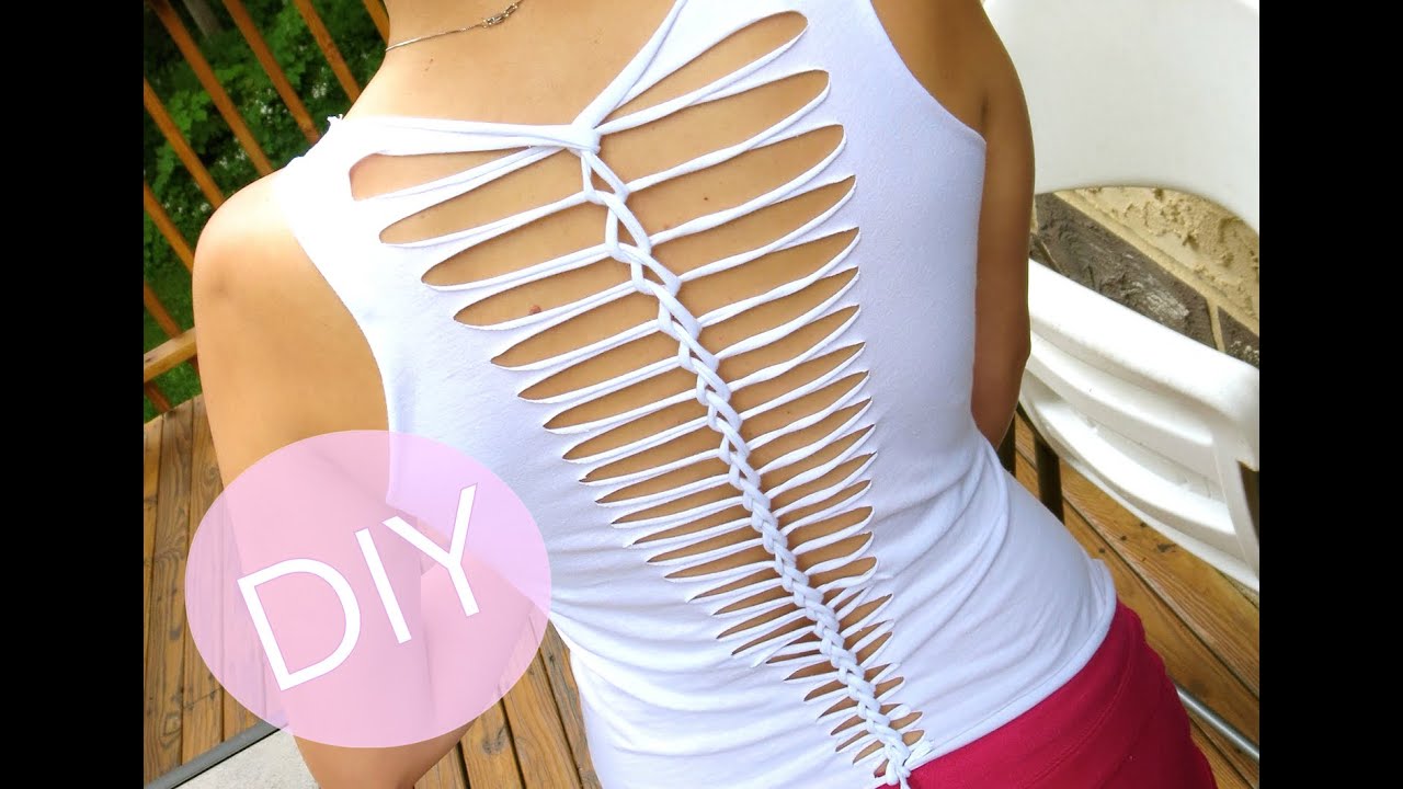 DIY Clothes! Cut Up Back T-Shirt for Summer