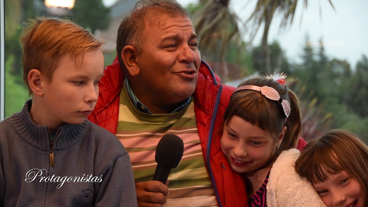PROTAGONISTAS 25 10 19 - Adopcion hermanos ucranianos