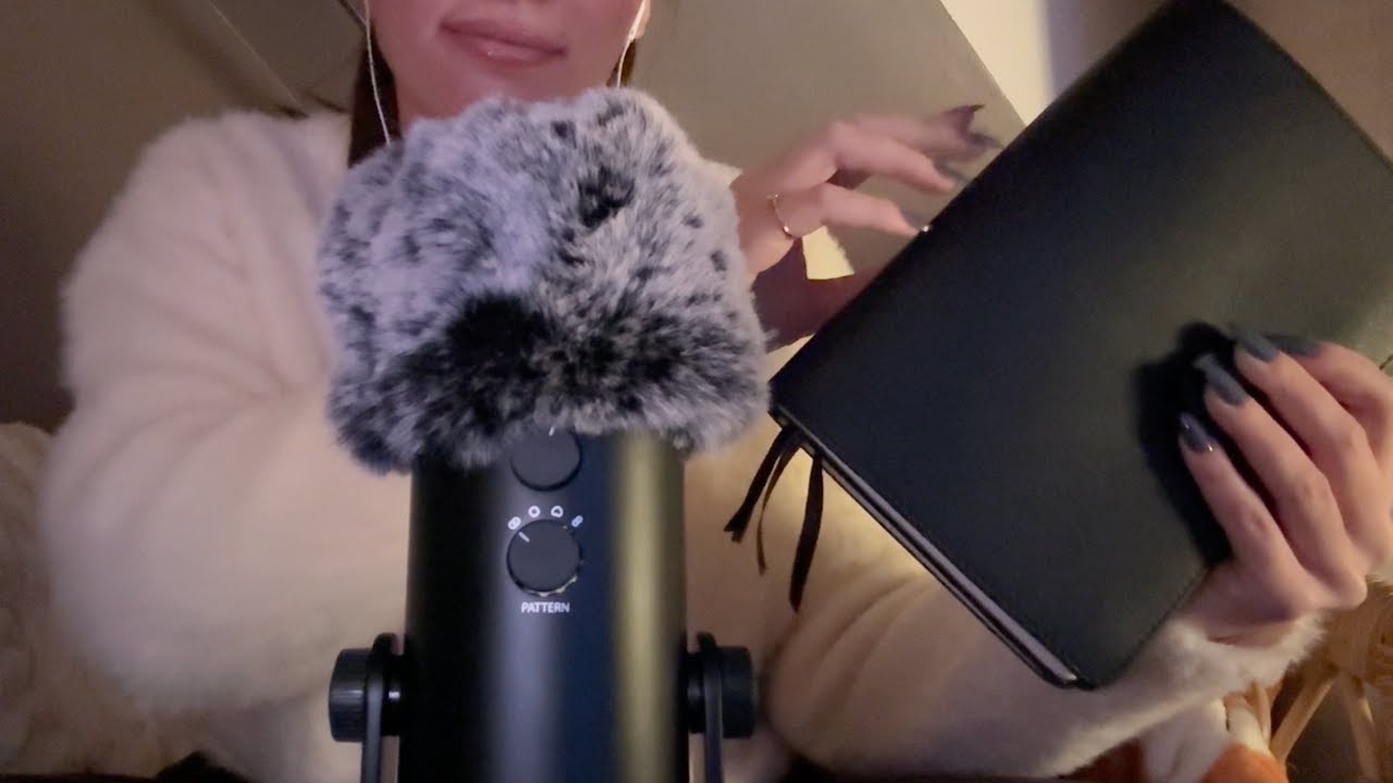 My first ASMR video 🧸🤎 (an attempt to fight the sunday scaries)