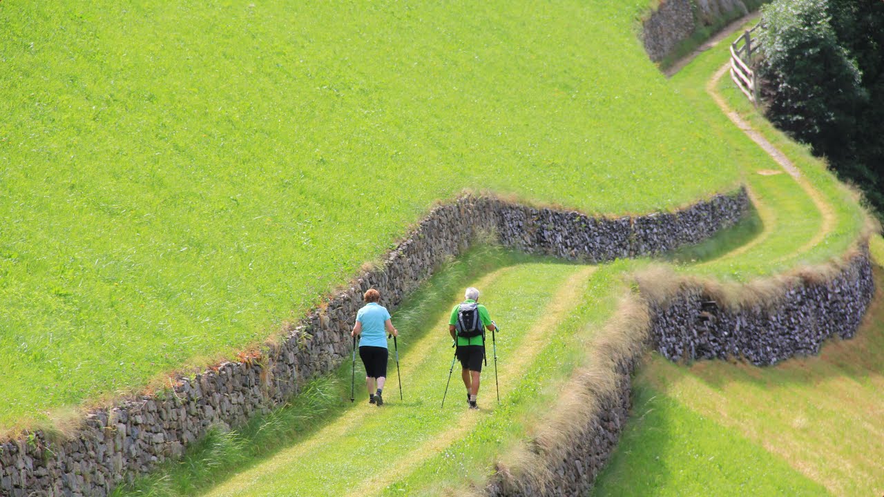Auf dem Meraner Höhenweg von Katharinaberg nach Unterstell