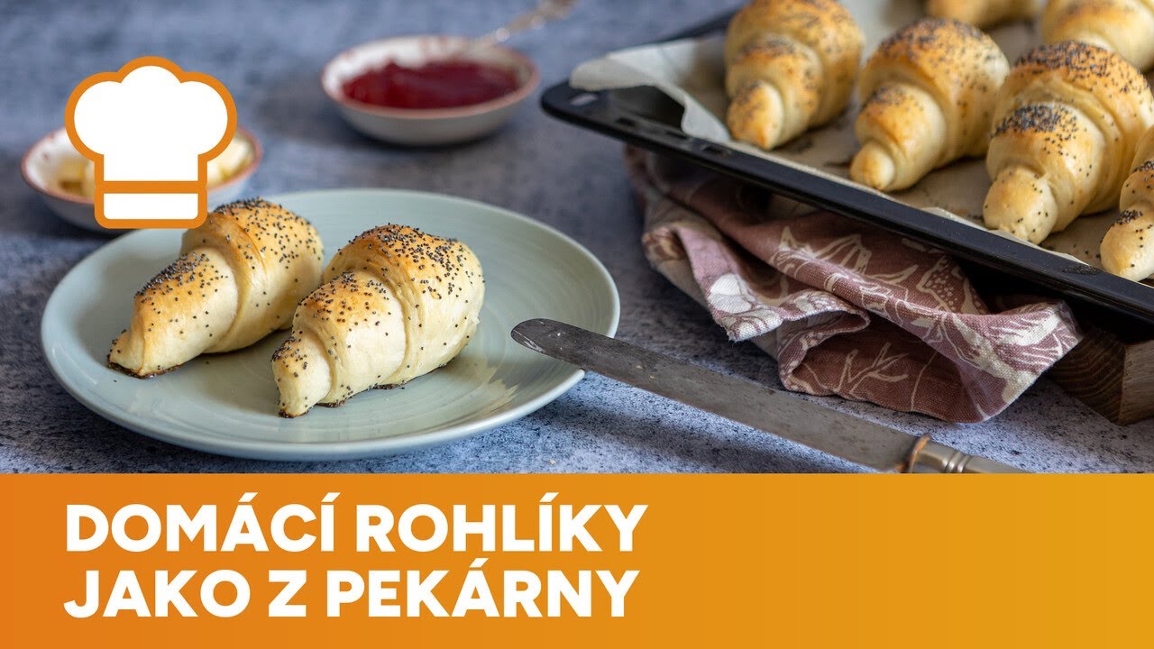 Domácí rohlíky jako z pekárny jsou nadýchané, křupavé a lehké jako vánek