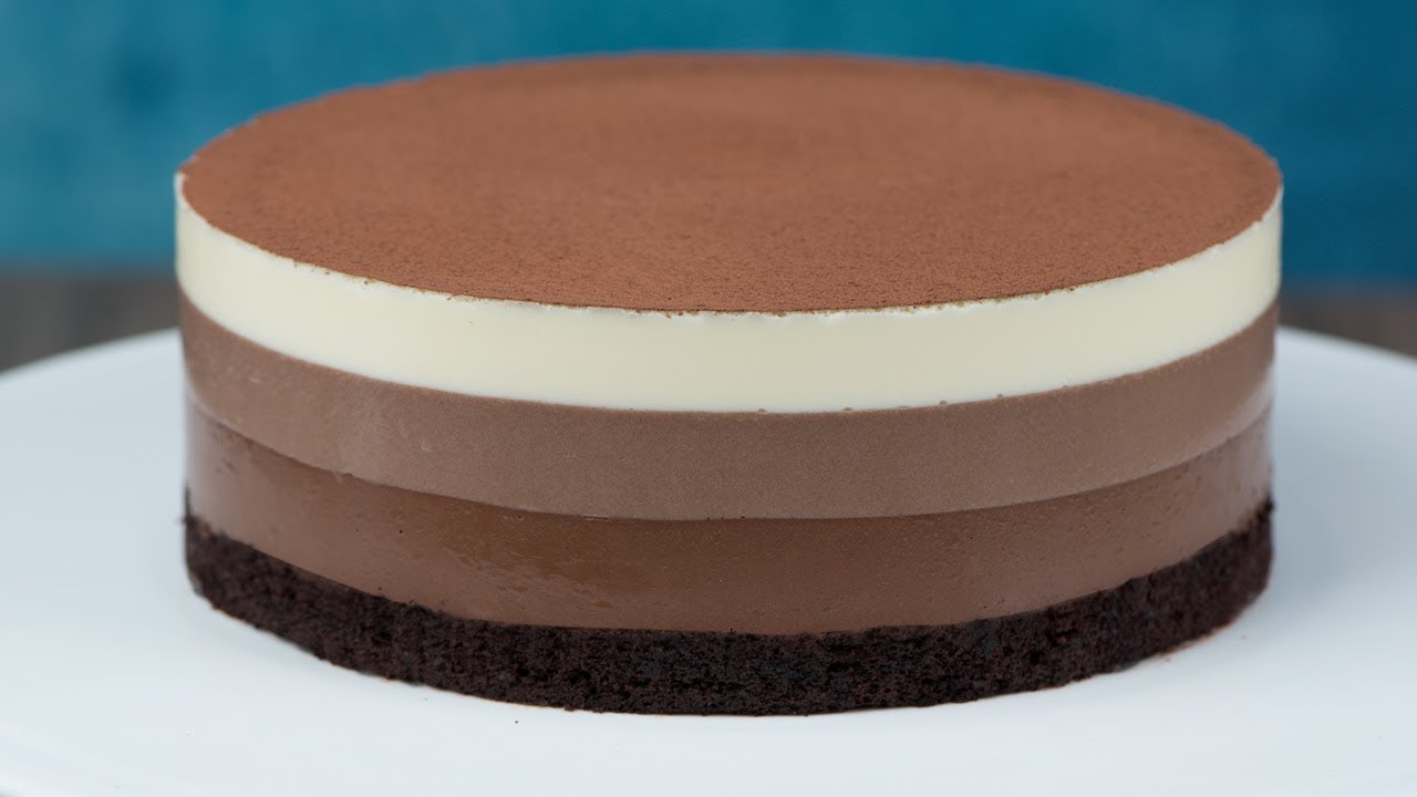 triple chocolate mousse cake recipe موس طبقات الشوكولاته - طريقة التحضير