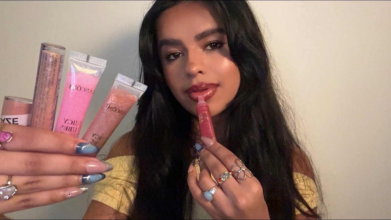 ASMR~ Lipgloss Application, Mouth Sounds, Tapping & Clicky Whispers ♡