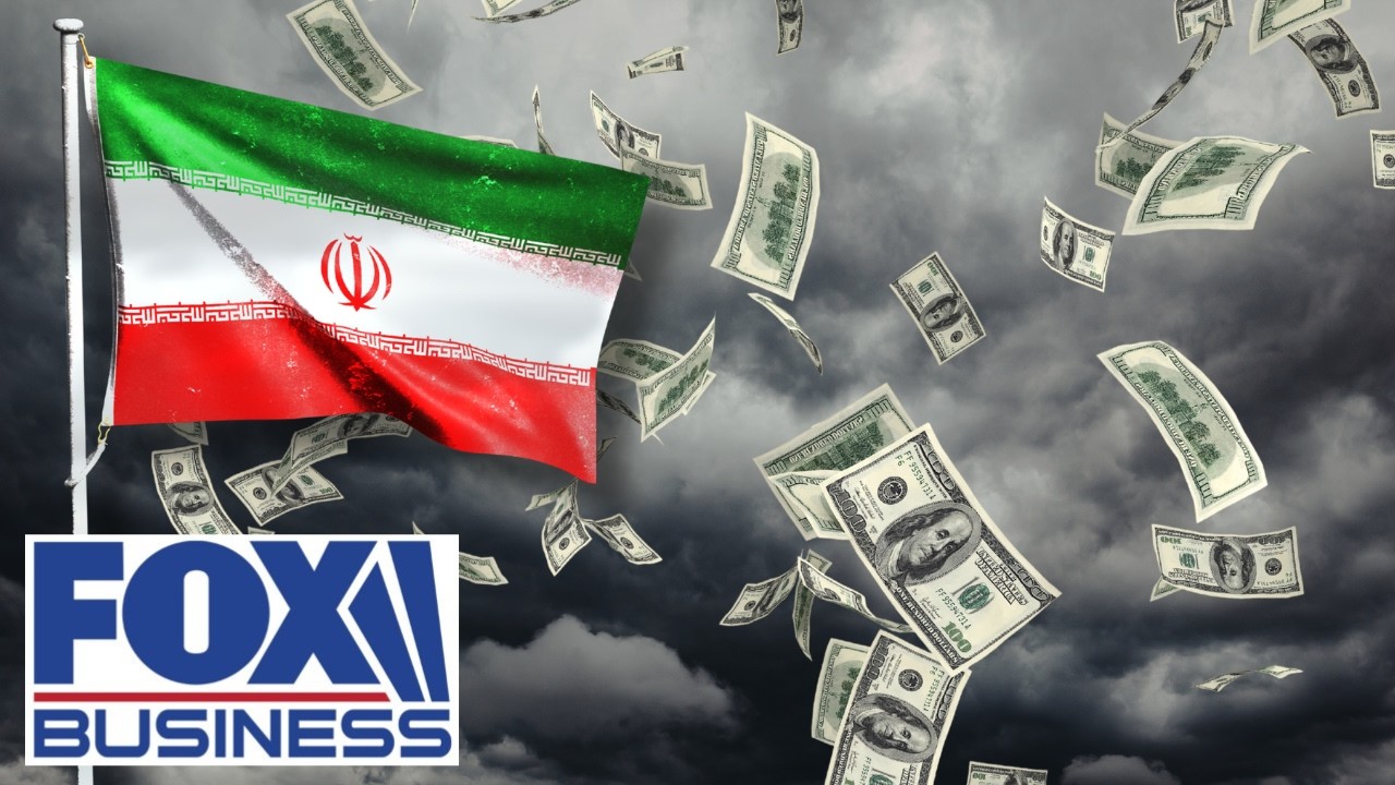 &lsquo;ECONOMIC COLLAPSE&rsquo;: Expert warns Iran has unfixable problems