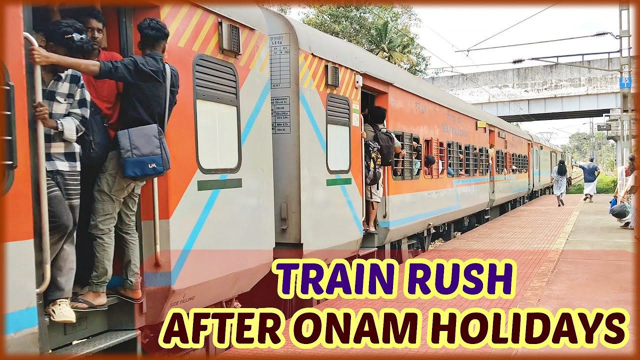 Dangerous Travelling 😧 Onam Rush in Back to Back Trains