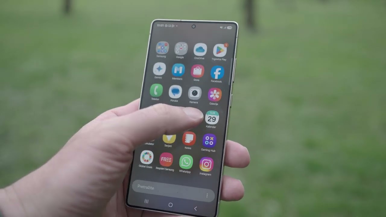 Samsung Galaxy S25 Ultra recenzija
