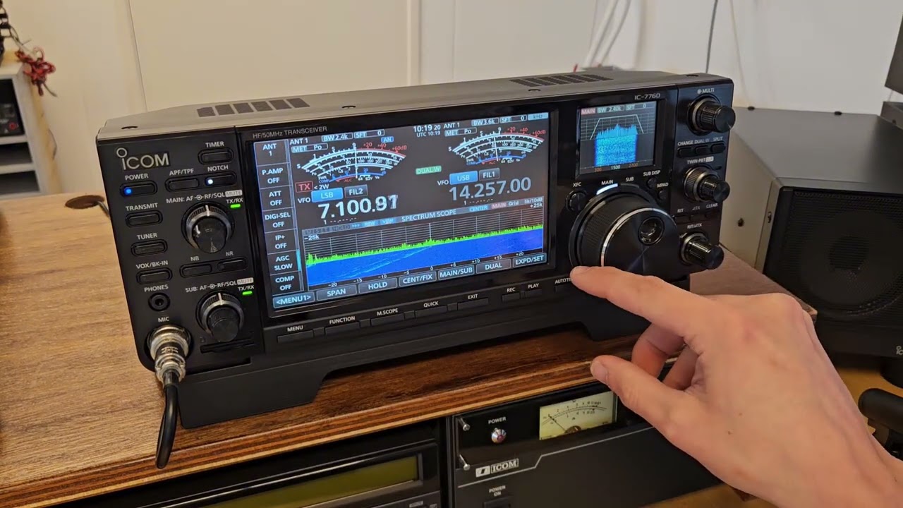 ICOM IC-7760 HF & 50MHz 200 Watt Demonstratie 