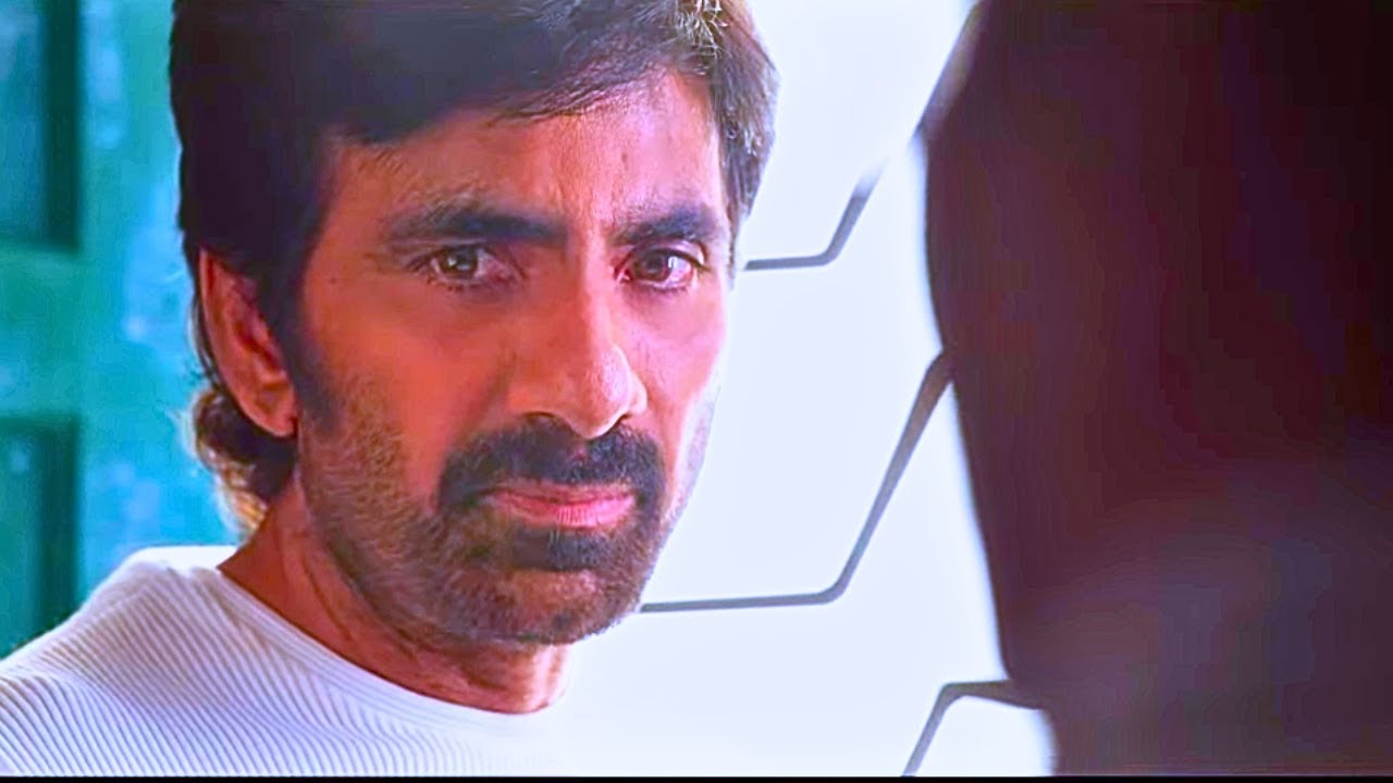 कुछ तो है जो हमारे आस पास है लेकिन हाथ नहीं लग रहा  | Ravi Teja Action Scene | Ramarao on Duty