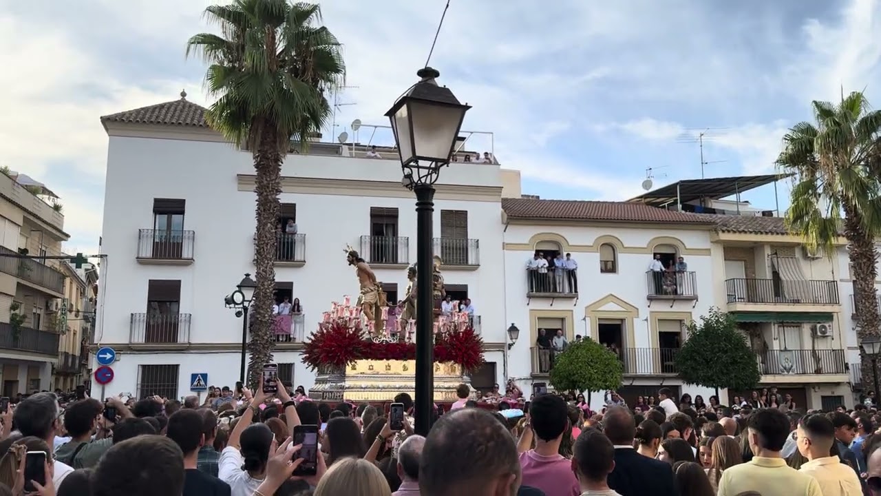 Magna Lucena (Ntro Padre Jesús de la Columna ) junto cigarreras 