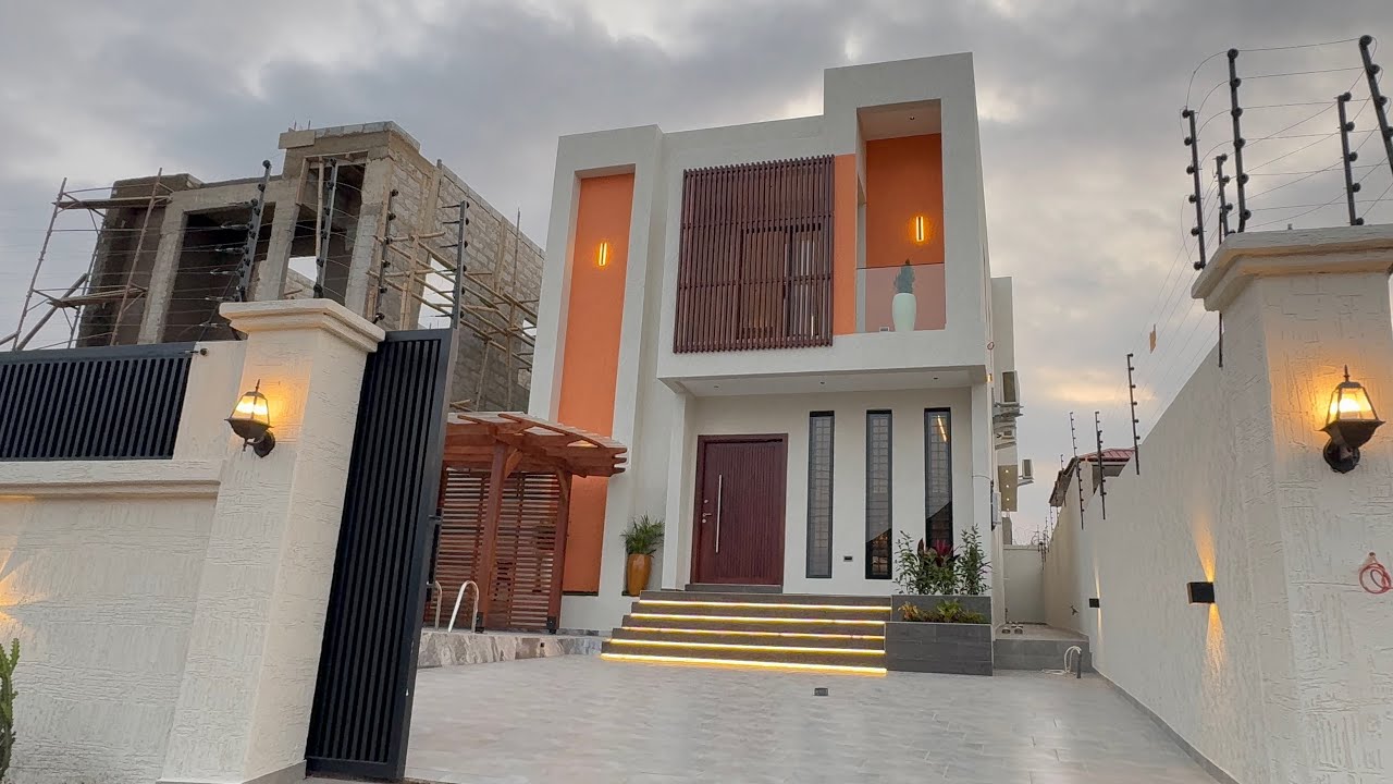Beautiful 4bedroom House With a Pool And pergola || WhatsApp\ call +233 20 311 4533
